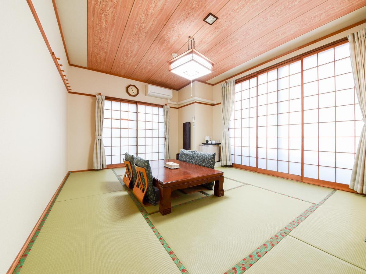 Tanegashima Araki Hotel Nishinoomote Bagian luar foto