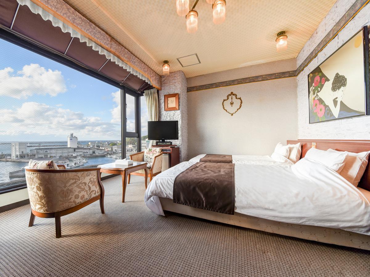 Tanegashima Araki Hotel Nishinoomote Bagian luar foto